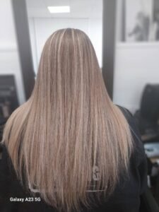 coloration cheveux femme à Mont-de-Marsan andréa